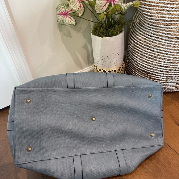 LOUENHIDE
Boston Denim Weekender - Picture 6 of 6